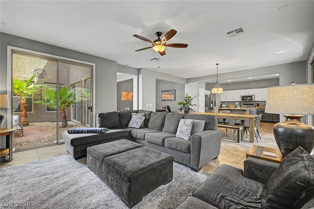1045 Via Canale, Henderson, NV 89011