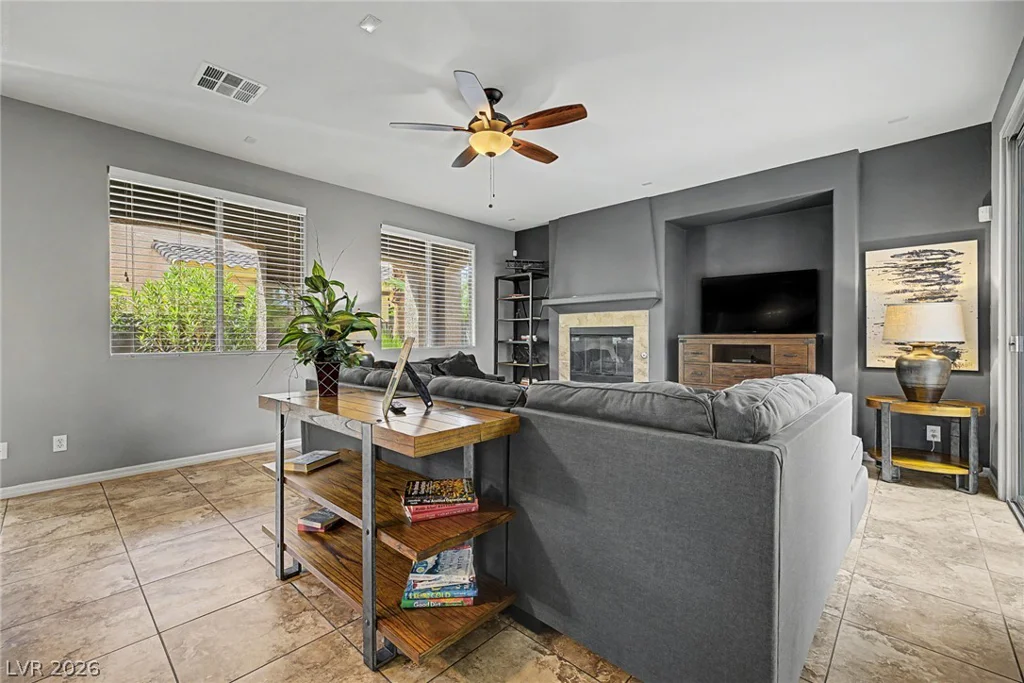 1045 Via Canale, Henderson, NV 89011