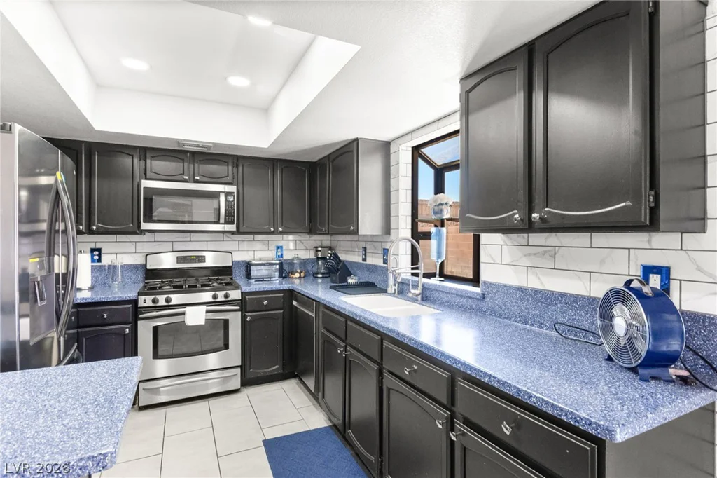 7733 Parakeet, Las Vegas, NV 89145