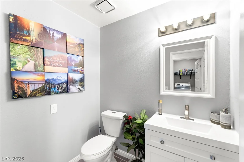 7733 Parakeet, Las Vegas, NV 89145