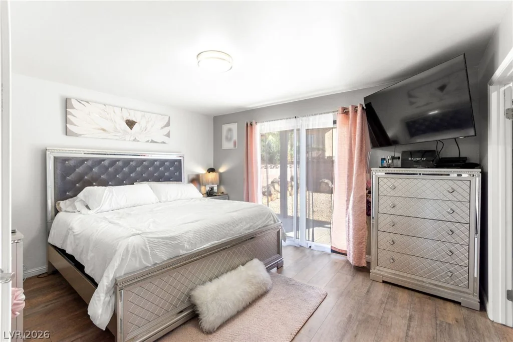 7733 Parakeet, Las Vegas, NV 89145