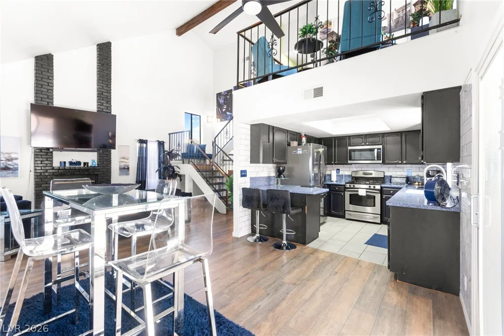 7733 Parakeet, Las Vegas, NV 89145