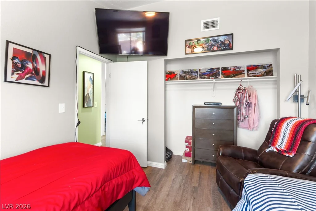 7733 Parakeet, Las Vegas, NV 89145