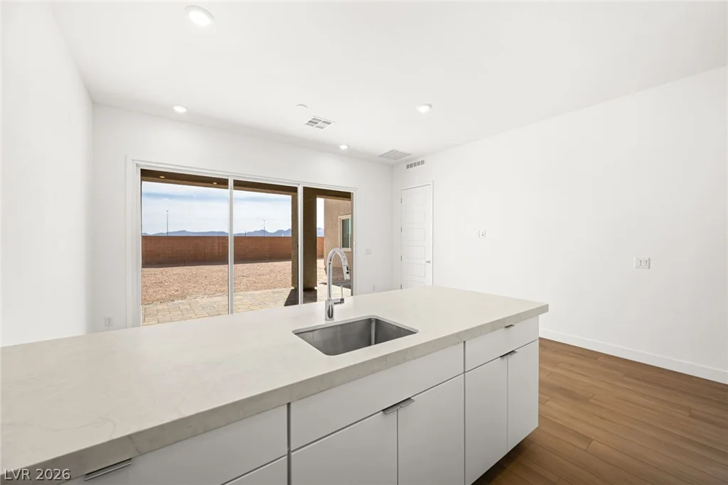 10012 Decano Ridge, Las Vegas, NV 89141