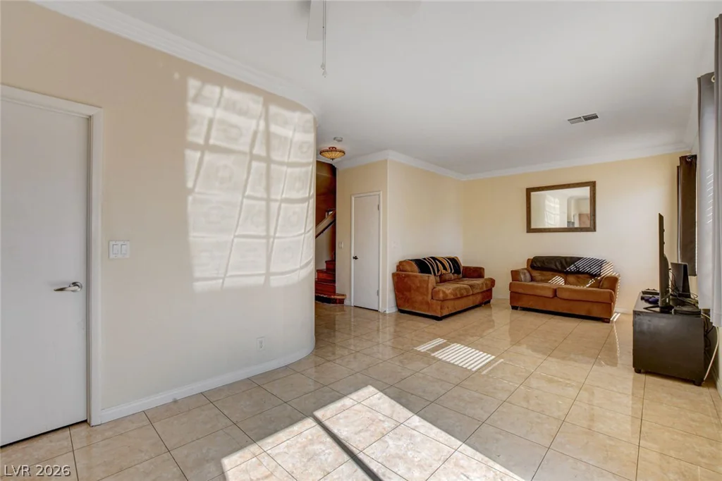 7900 Rustic Canyon, Las Vegas, NV 89131