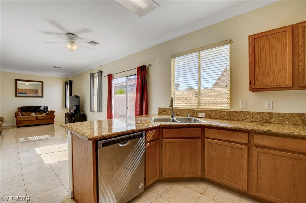 7900 Rustic Canyon, Las Vegas, NV 89131