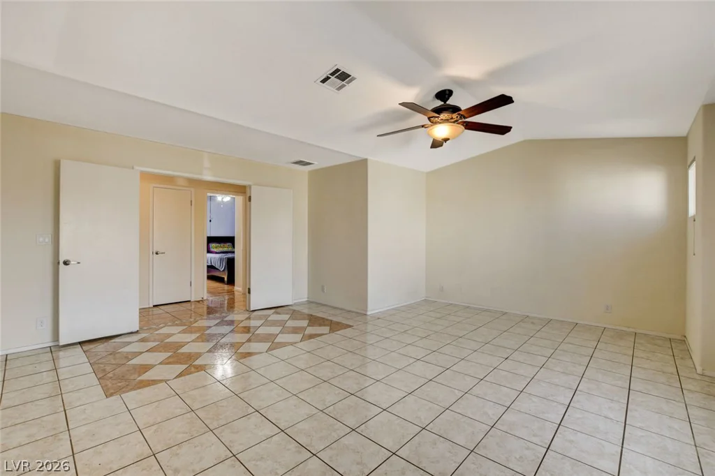 7900 Rustic Canyon, Las Vegas, NV 89131