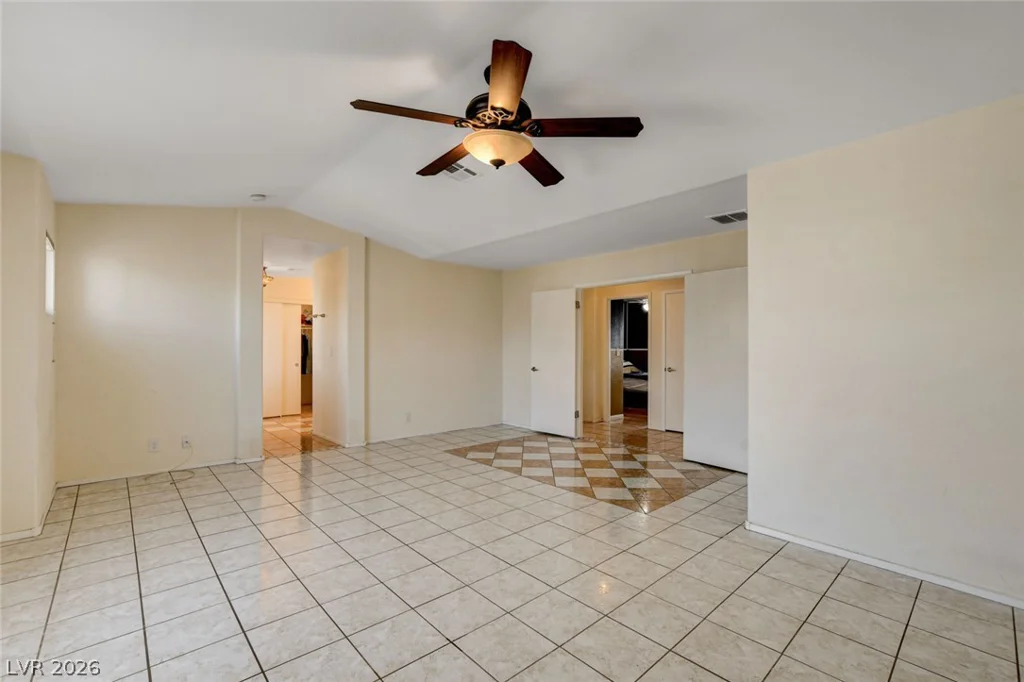 7900 Rustic Canyon, Las Vegas, NV 89131