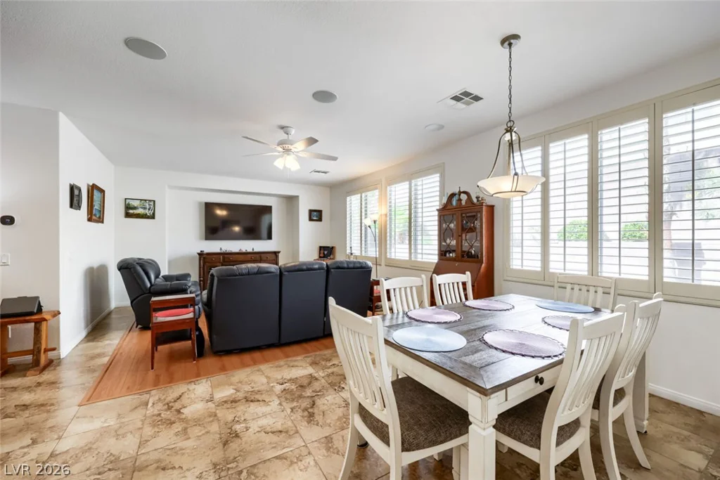6811 Pleasantville, Las Vegas, NV 89149