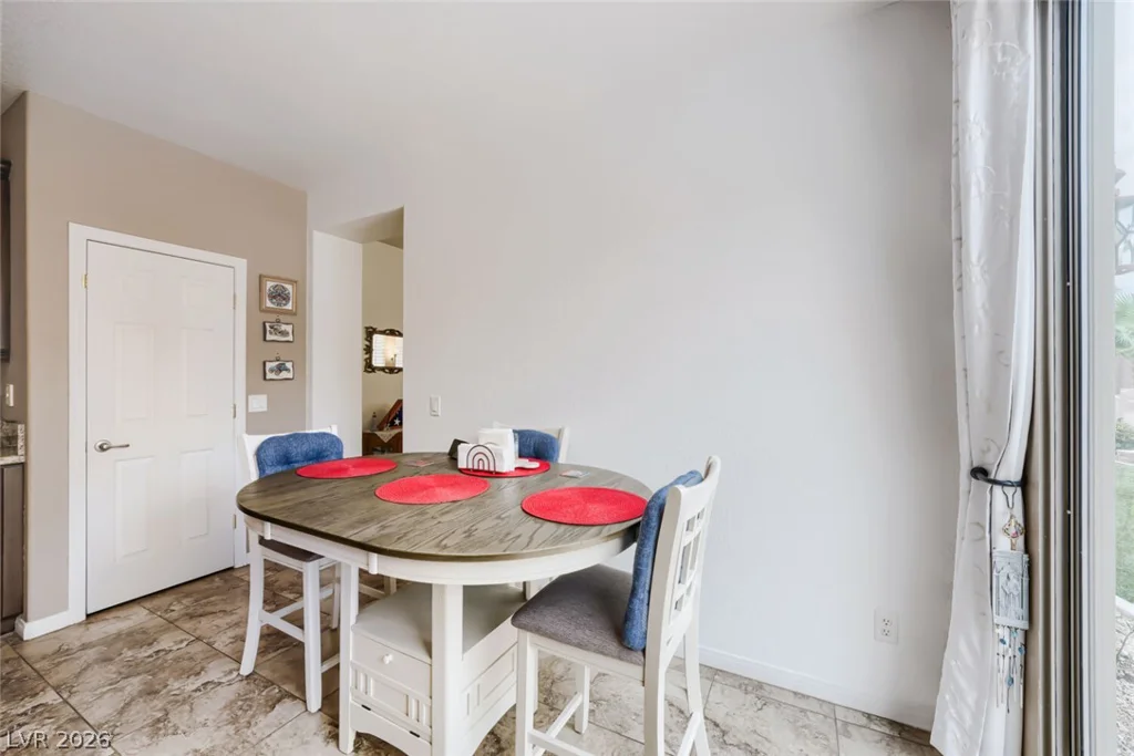 6811 Pleasantville, Las Vegas, NV 89149