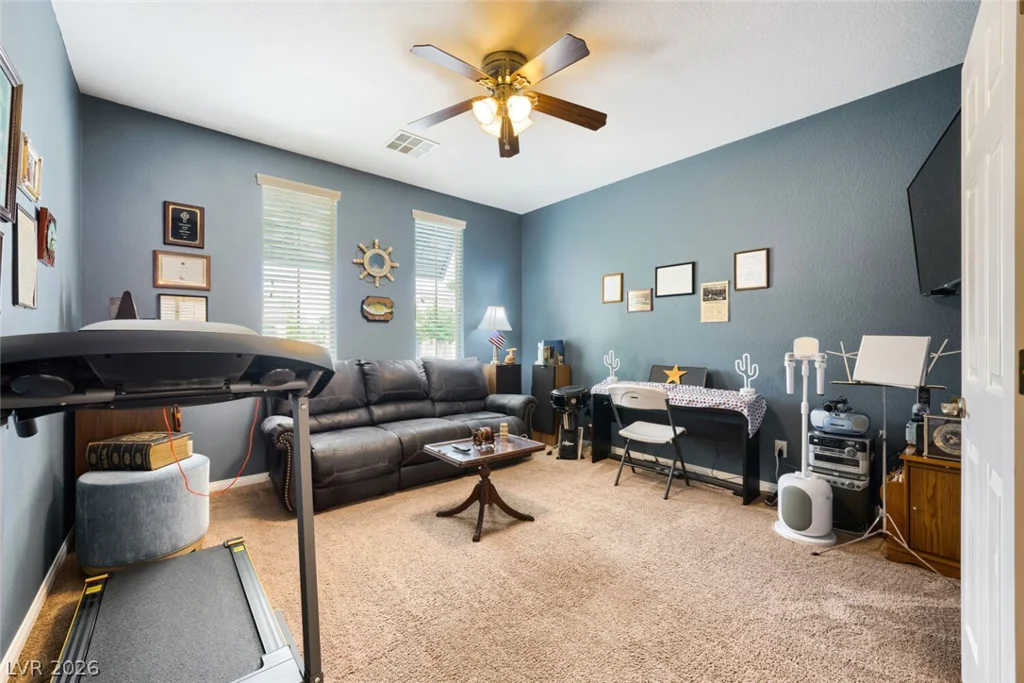 6811 Pleasantville, Las Vegas, NV 89149