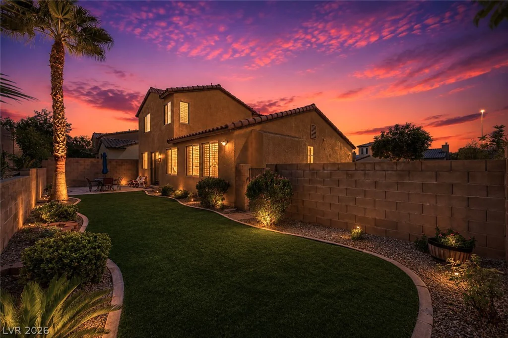 6811 Pleasantville, Las Vegas, NV 89149