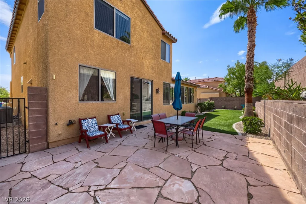 6811 Pleasantville, Las Vegas, NV 89149
