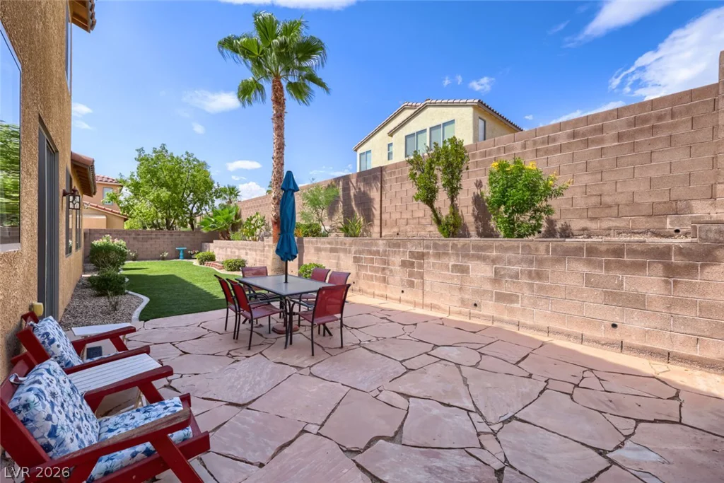 6811 Pleasantville, Las Vegas, NV 89149