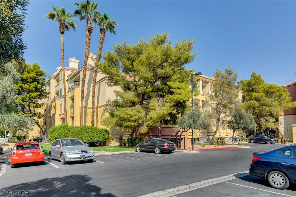 260 Flamingo, Las Vegas, NV 89169