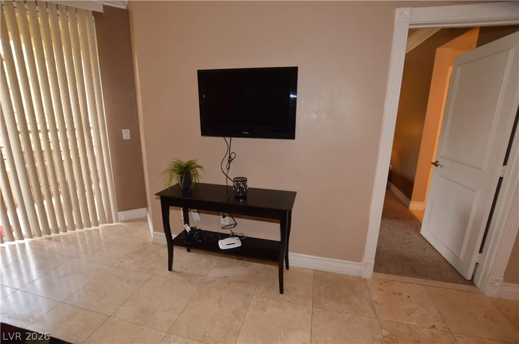 260 Flamingo, Las Vegas, NV 89169