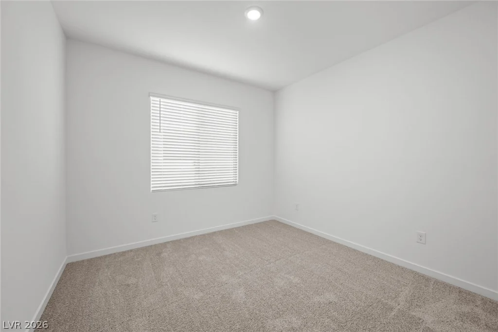9951 Kimura Hills, Las Vegas, NV 89129