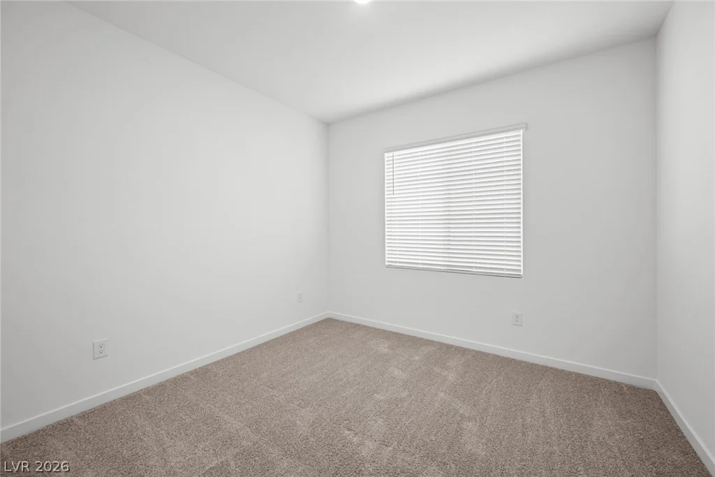 9951 Kimura Hills, Las Vegas, NV 89129