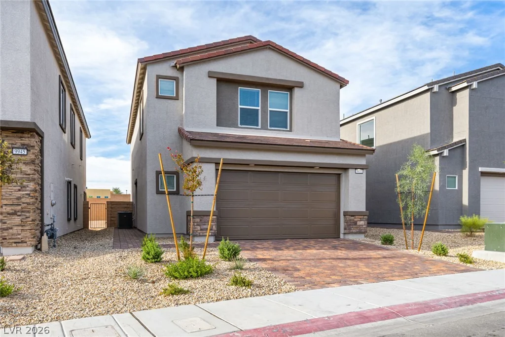 9951 Kimura Hills, Las Vegas, NV 89129