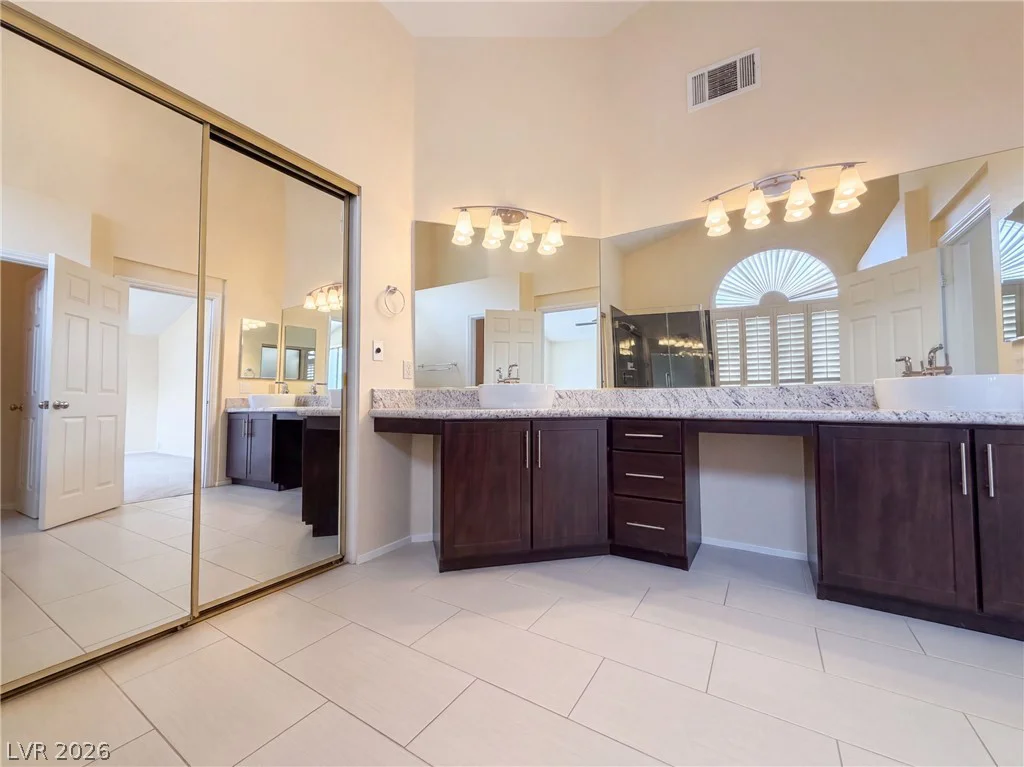 2624 Ohio, Las Vegas, NV 89128