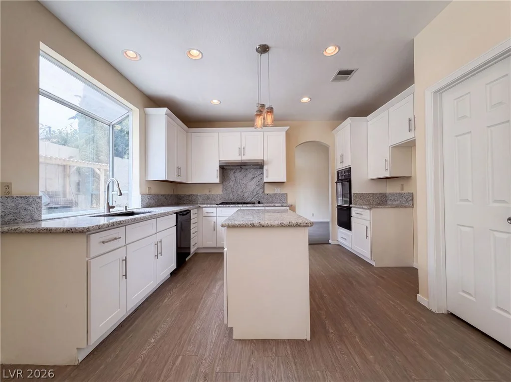 2624 Ohio, Las Vegas, NV 89128