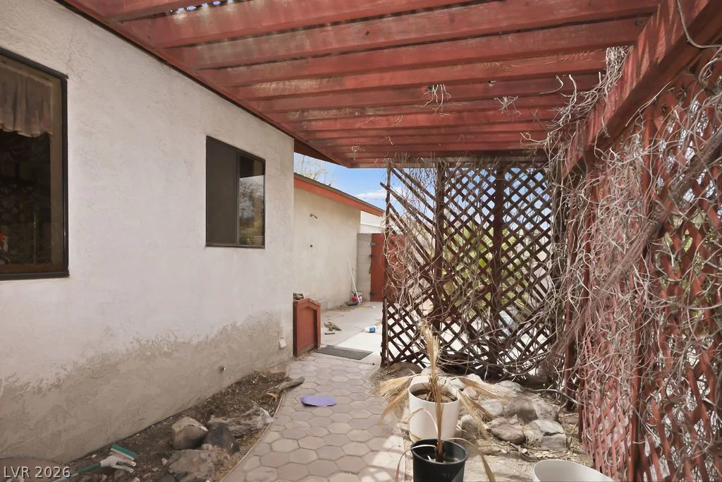 4548 Cleveland, Las Vegas, NV 89104