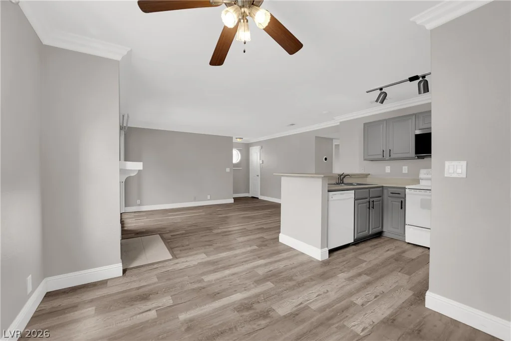 4050 Pacific Harbors, Las Vegas, NV 89121