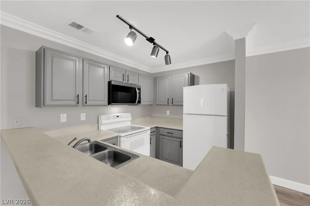 4050 Pacific Harbors, Las Vegas, NV 89121