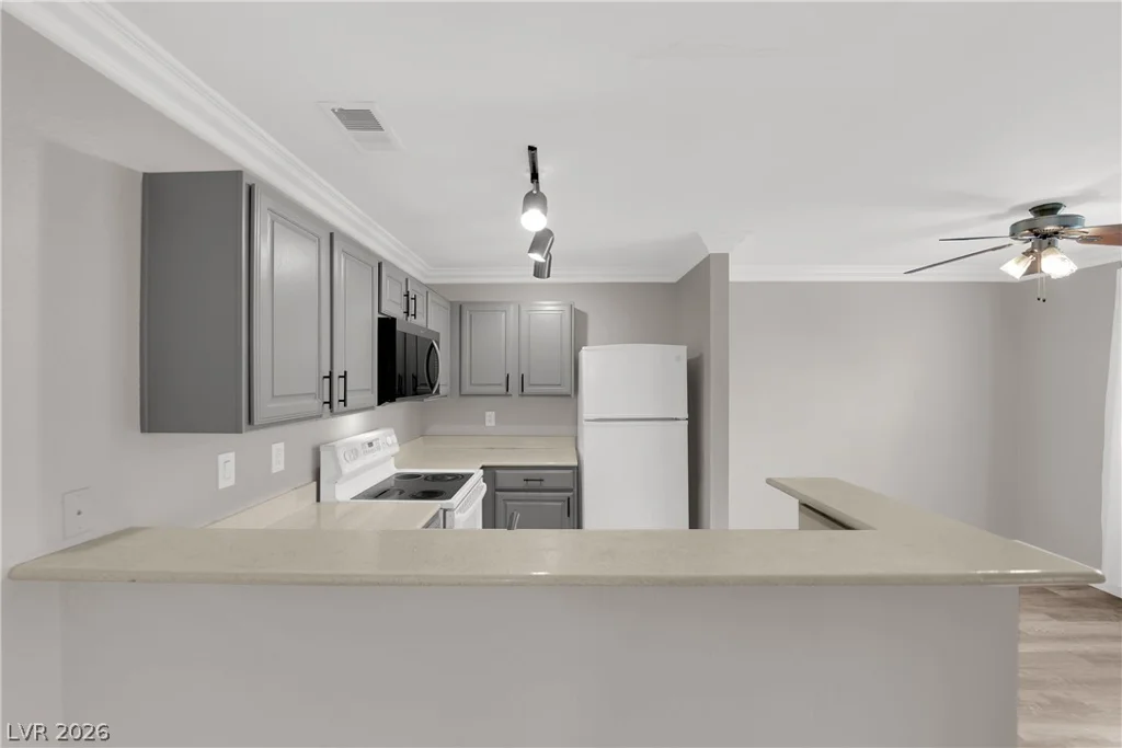 4050 Pacific Harbors, Las Vegas, NV 89121