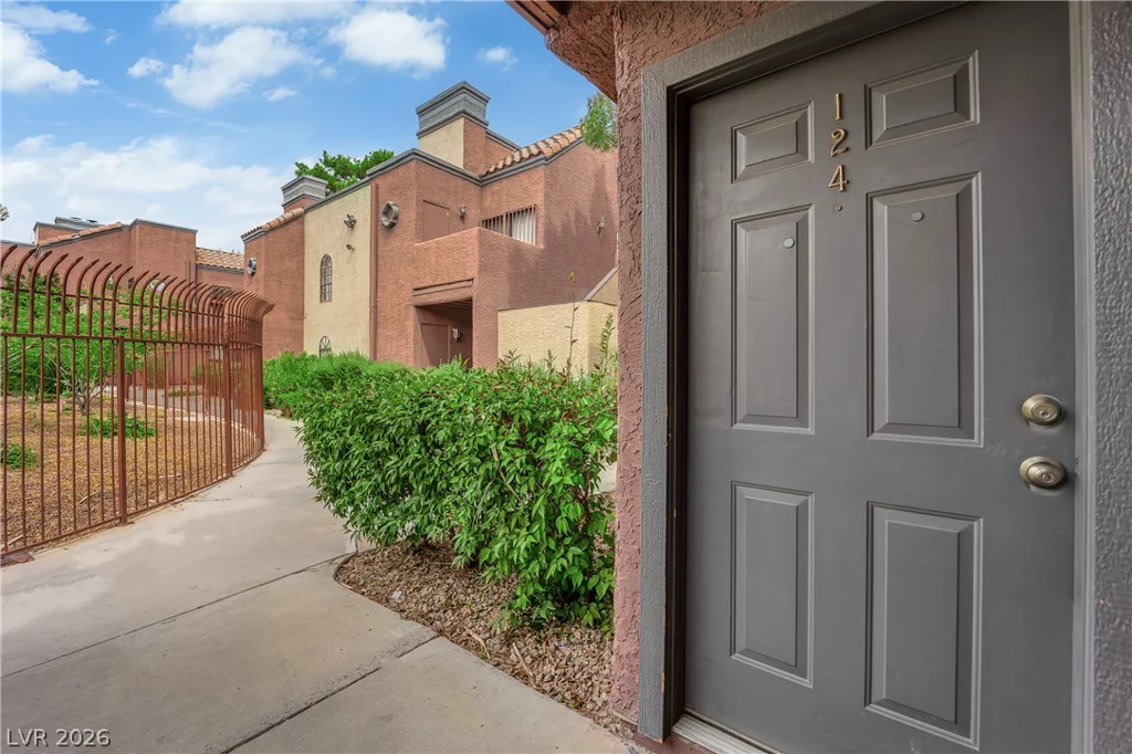 4050 Pacific Harbors, Las Vegas, NV 89121