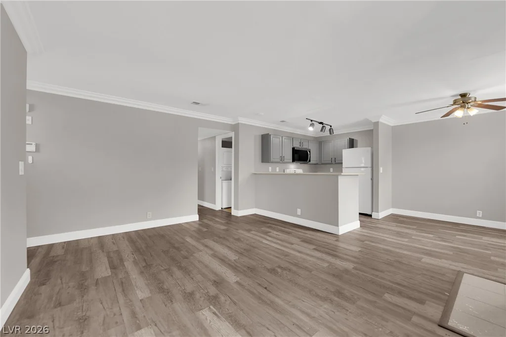4050 Pacific Harbors, Las Vegas, NV 89121