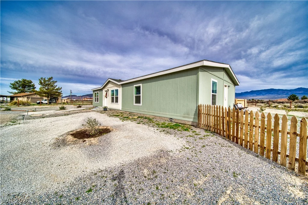 1380 Lanette, Pahrump, NV 89060