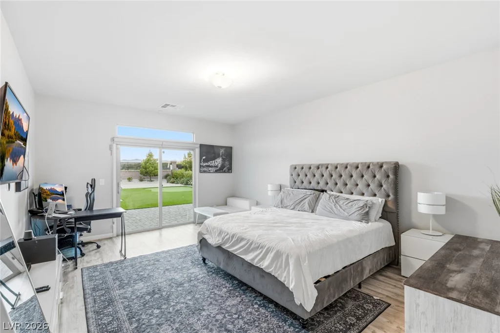 8727 Twisted Vine, Las Vegas, NV 89139