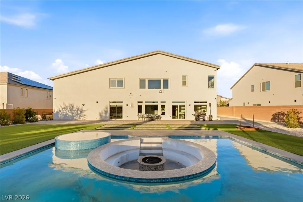 8727 Twisted Vine, Las Vegas, NV 89139
