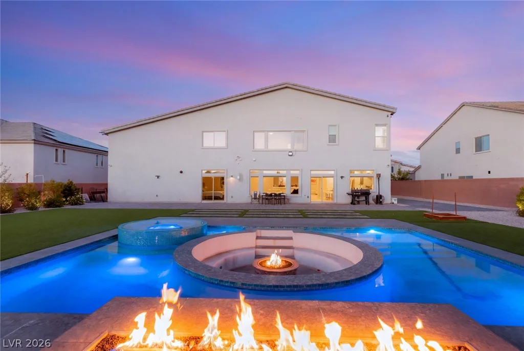 8727 Twisted Vine, Las Vegas, NV 89139