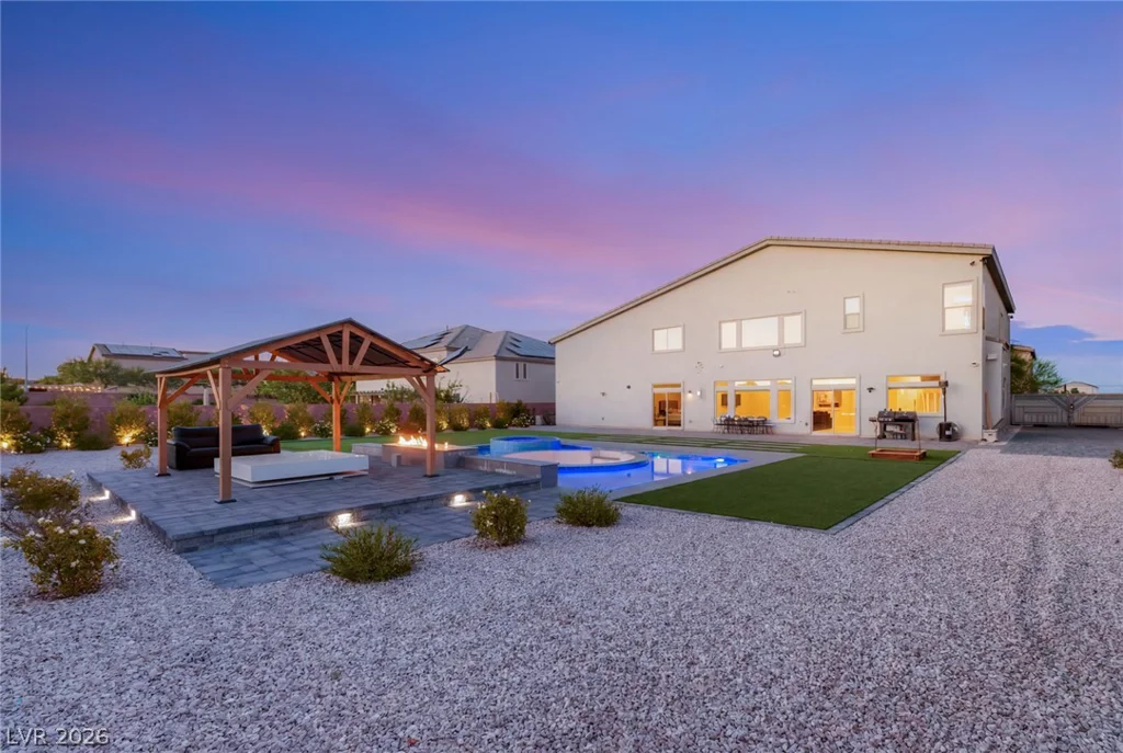 8727 Twisted Vine, Las Vegas, NV 89139