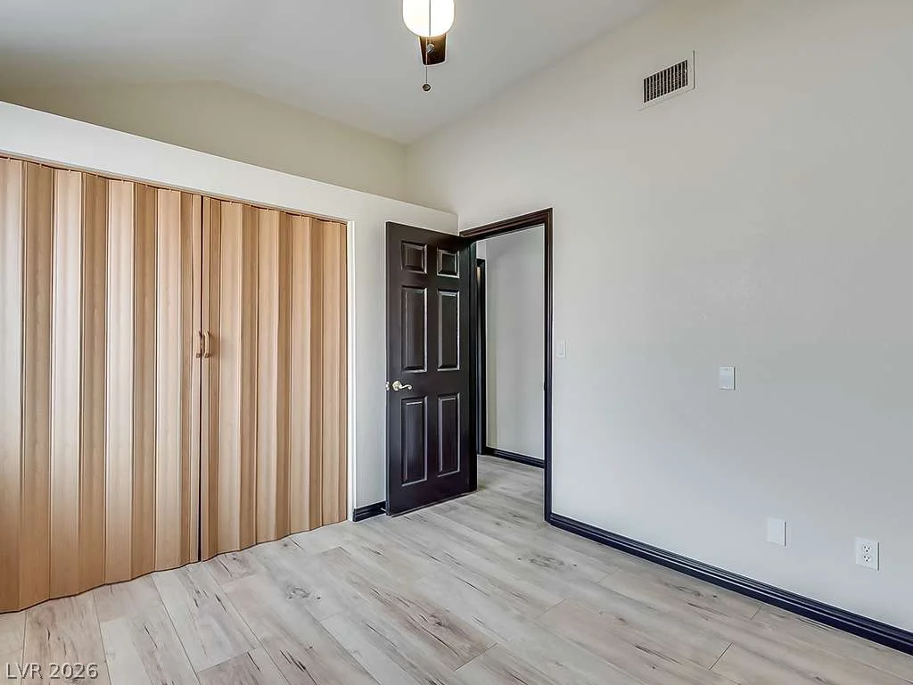 69 Chesney, Henderson, NV 89074