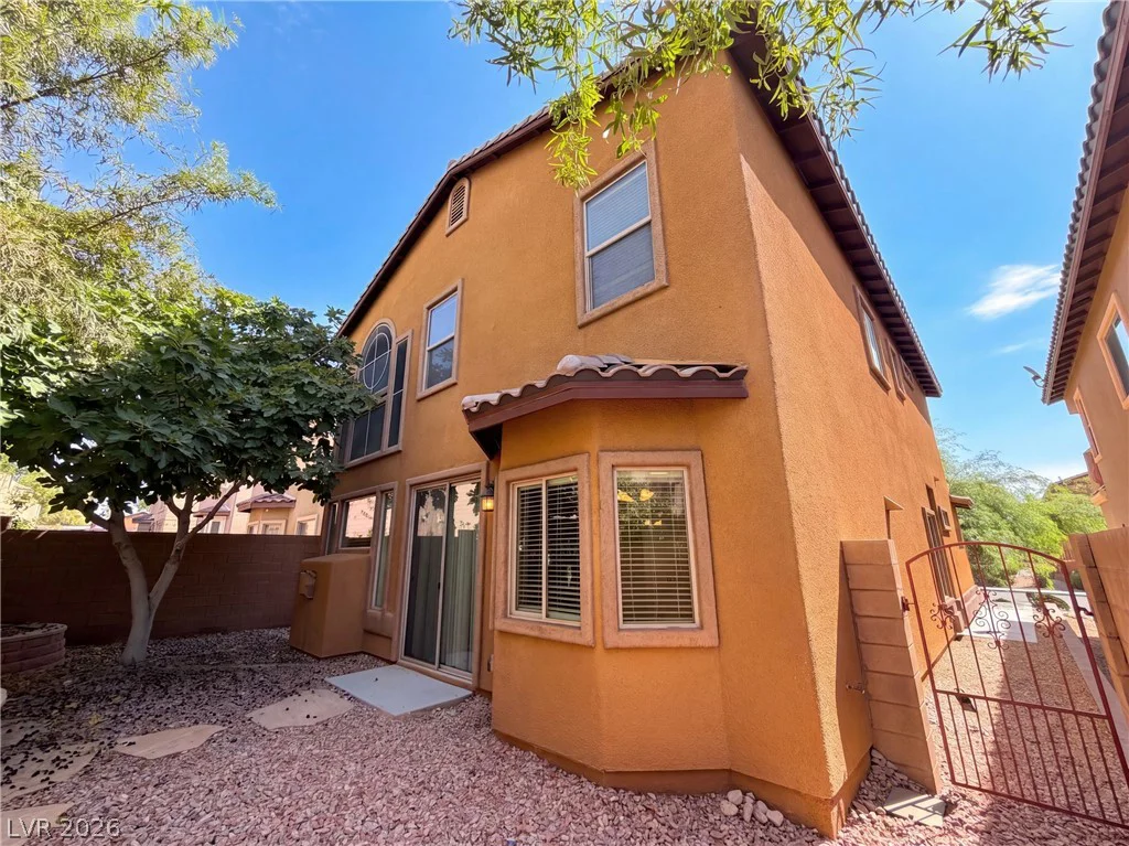 6733 Barrington Hills, Las Vegas, NV 89149