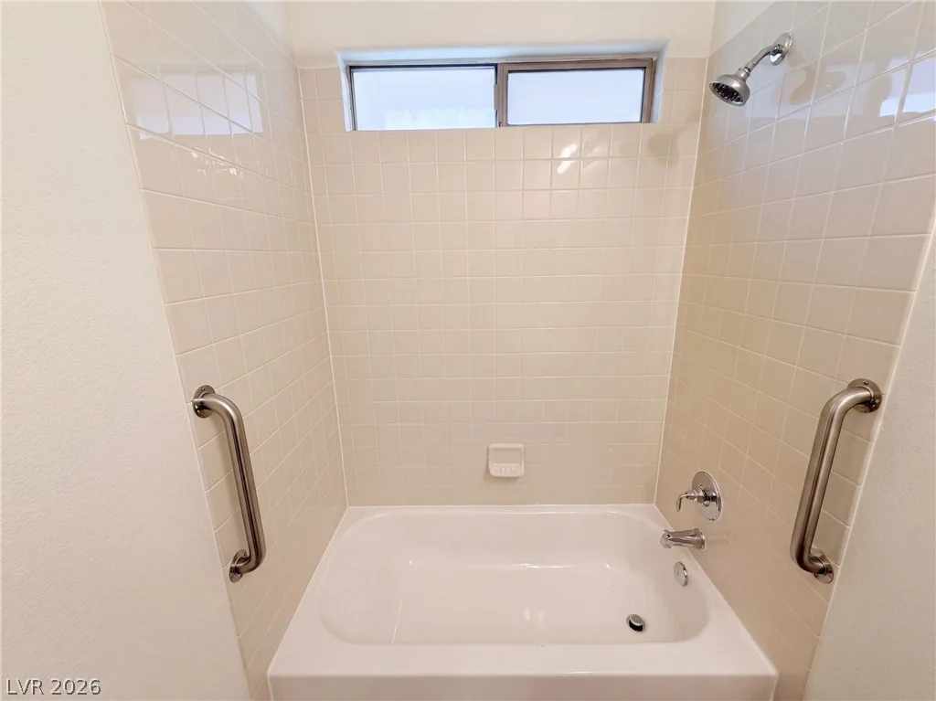 6733 Barrington Hills, Las Vegas, NV 89149