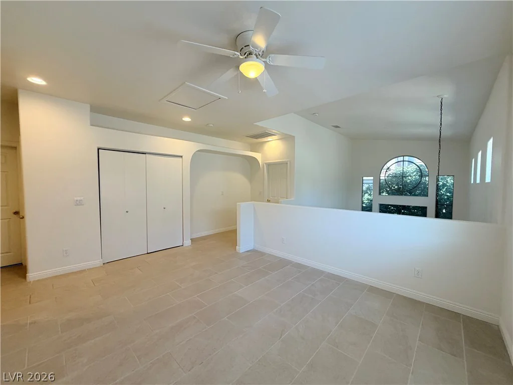 6733 Barrington Hills, Las Vegas, NV 89149