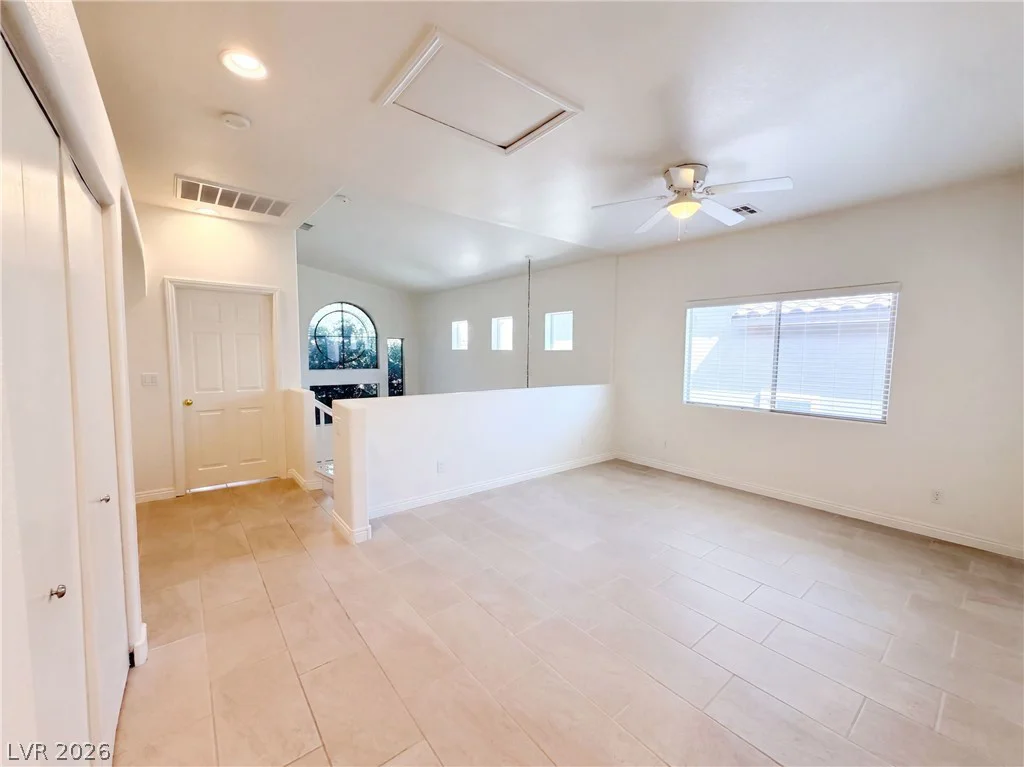 6733 Barrington Hills, Las Vegas, NV 89149