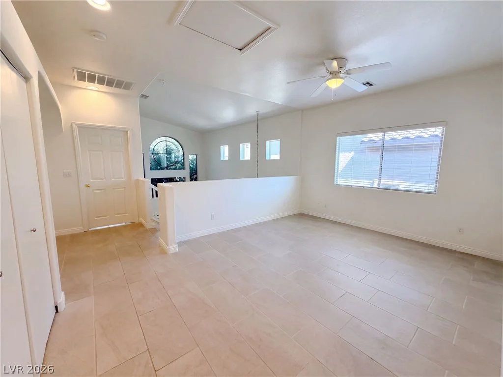 6733 Barrington Hills, Las Vegas, NV 89149
