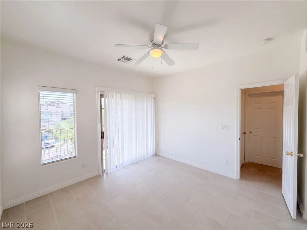 6733 Barrington Hills, Las Vegas, NV 89149