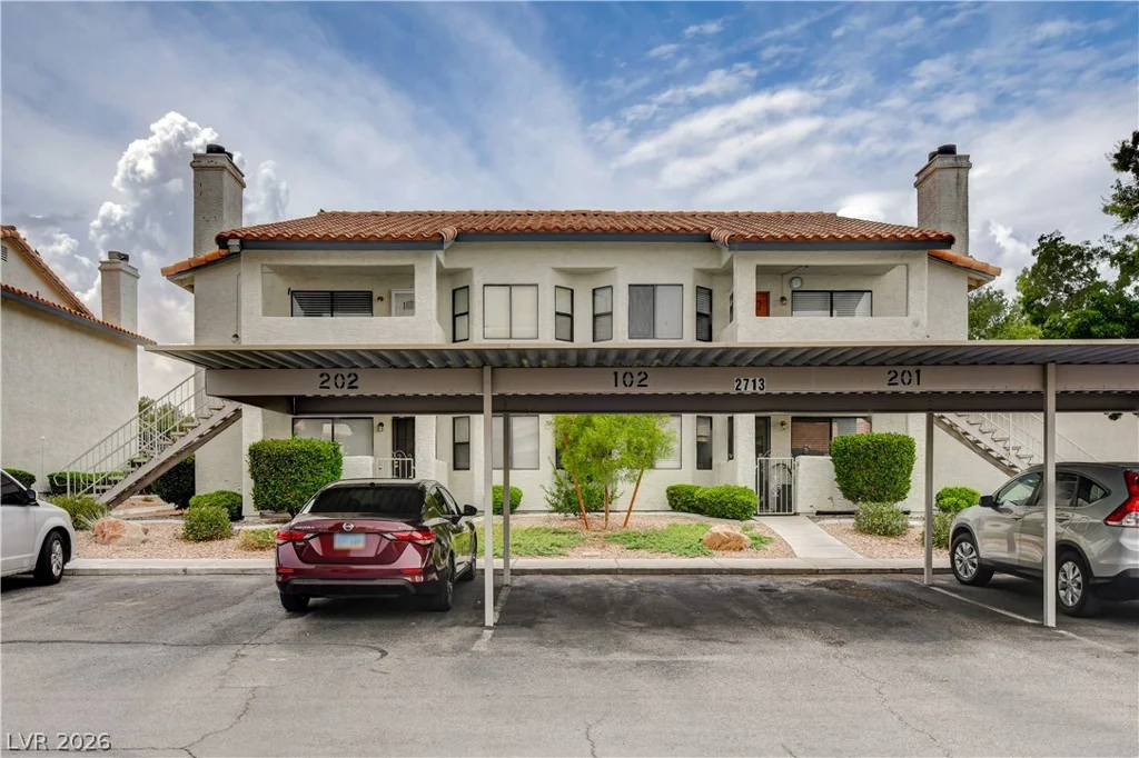 2713 Beaver Creek, Las Vegas, NV 89117
