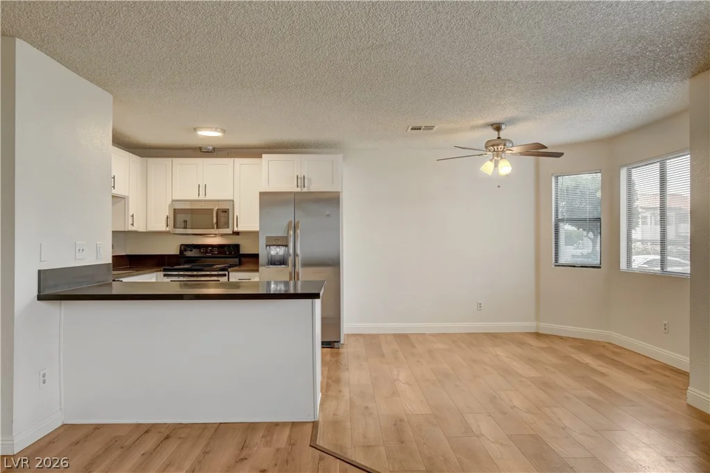 2713 Beaver Creek, Las Vegas, NV 89117