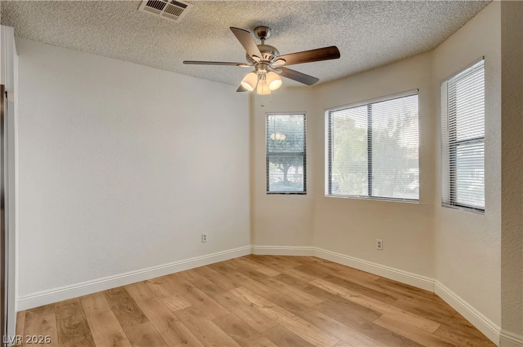 2713 Beaver Creek, Las Vegas, NV 89117