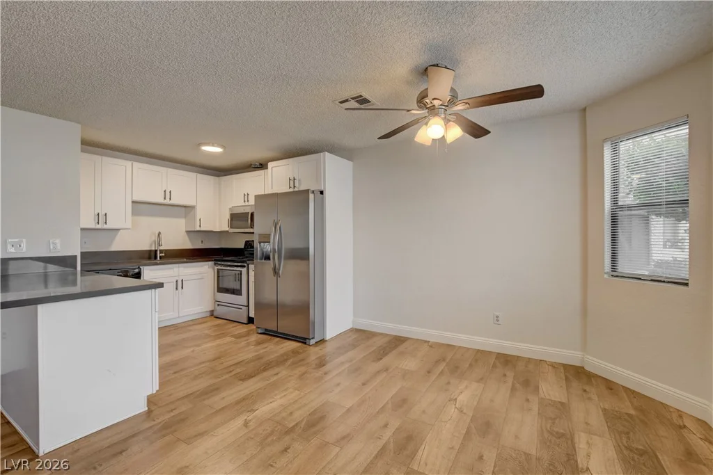 2713 Beaver Creek, Las Vegas, NV 89117