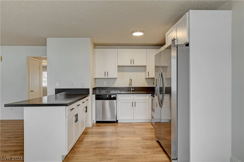 2713 Beaver Creek, Las Vegas, NV 89117
