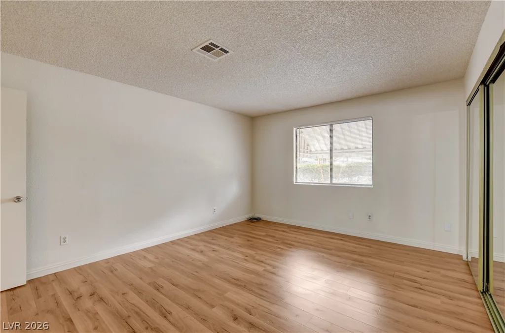 2713 Beaver Creek, Las Vegas, NV 89117