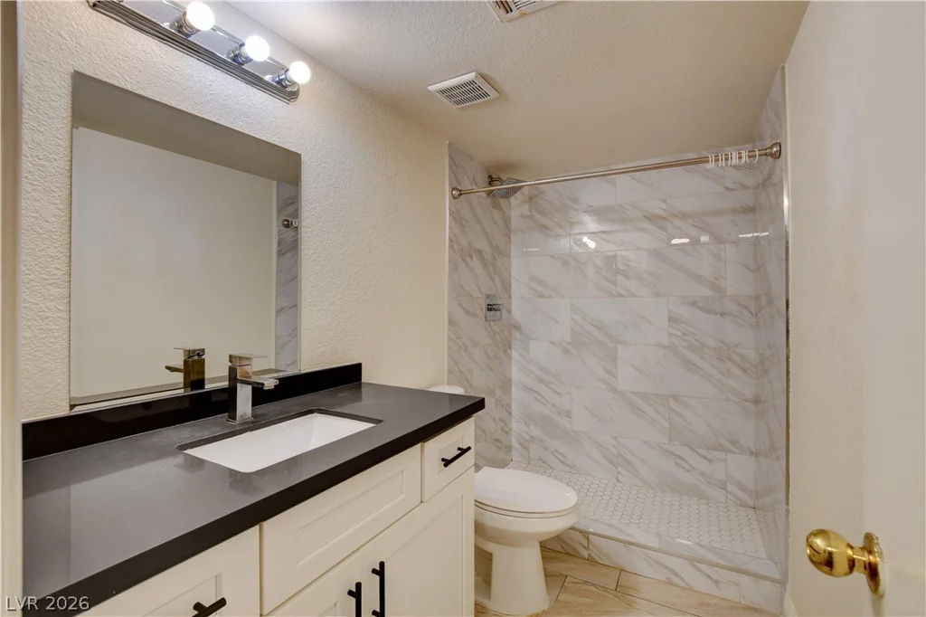 2713 Beaver Creek, Las Vegas, NV 89117
